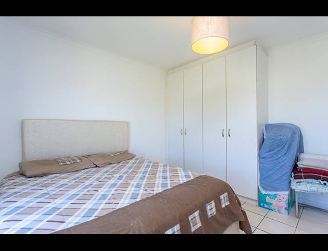2 BEDROOM APARTMENT SOLD IN LANSDOWNE